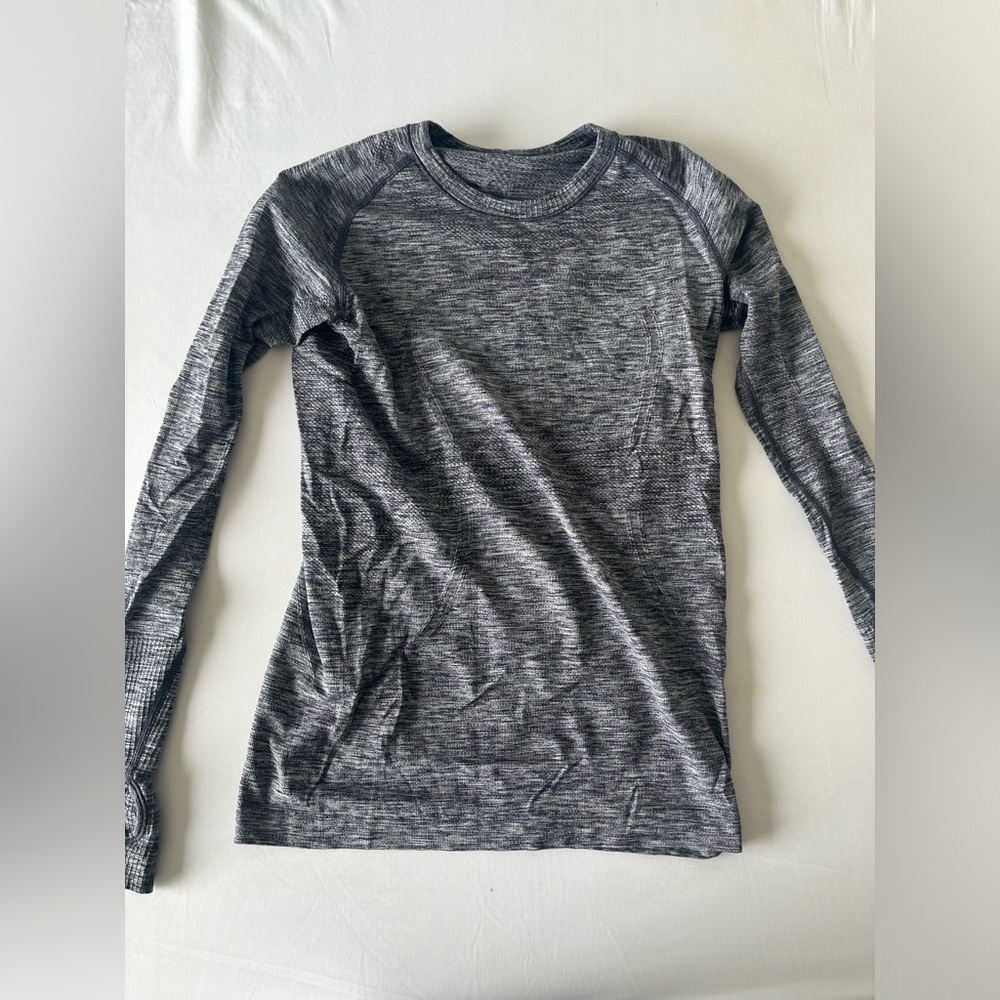 Lululemon Swiftly Tech Long Sleeve